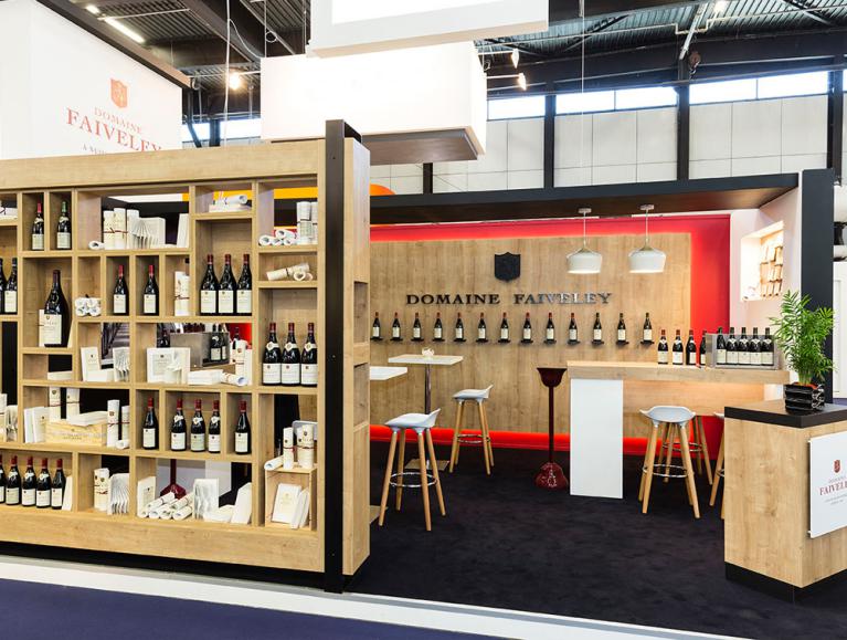 RENESOLA - Stand réalisé pour GALIS, agence de Design de stands.